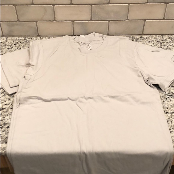 Bella Canvas Silver Mens Medium Tees 